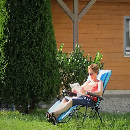 Appartement Mit Eigener Terrasse In Hueddingen